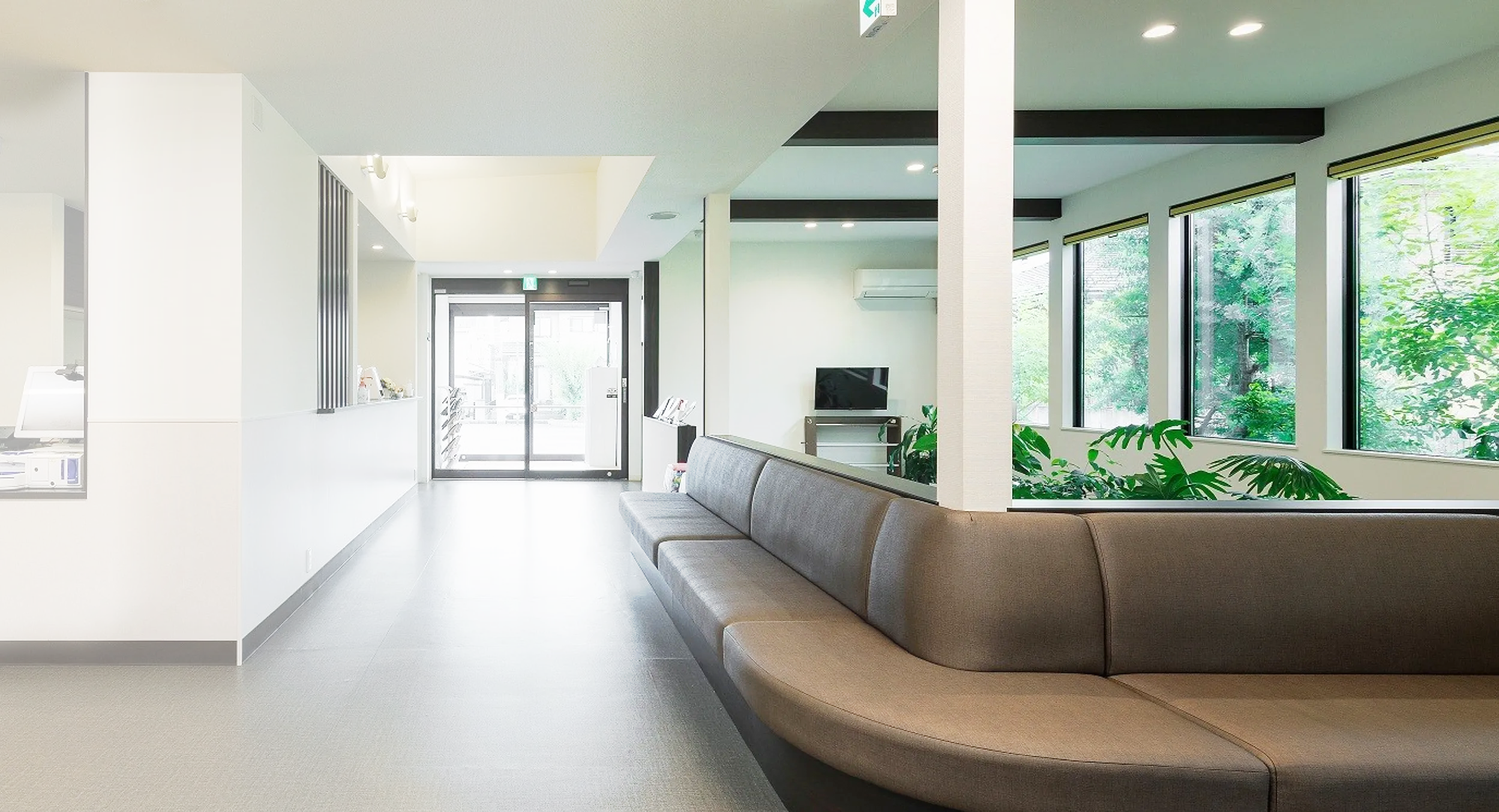 院内エントランスの写真